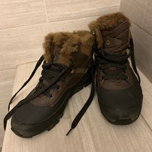 Merrell Aurora 6 Ice Plus Waterproof Snow Boot Brown Lace Anti Slip Traction 6.5